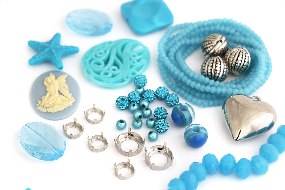 PERLE, STRASS E PIETRE